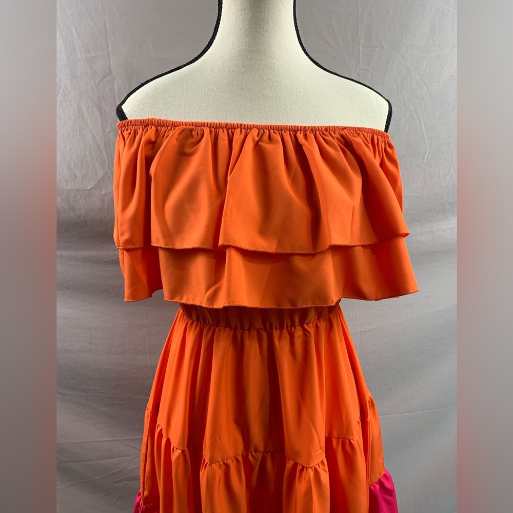 Off Shoulder Ruffle Dress - Picture 8 of 9